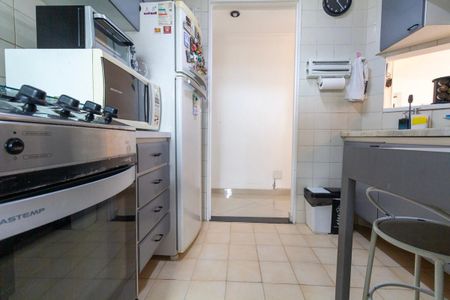 Apartamento à venda com 50m², 2 quartos e 1 vaga Apartamento à venda com 50m², 2 quartos e 1 vagaCozinha