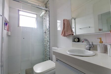 Apartamento à venda com 50m², 2 quartos e 1 vaga Apartamento à venda com 50m², 2 quartos e 1 vagaBanheiro