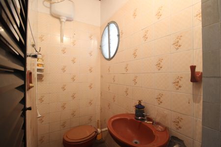 Casa à venda com 450m², 4 quartos e 4 vagasÁrea de serviço - Banheiro