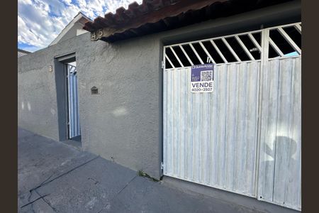 Casa à venda com 125m², 2 quartos e 2 vagas