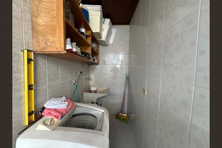 Casa à venda com 125m², 2 quartos e 2 vagas Casa à venda com 125m², 2 quartos e 2 vagasÁrea de Serviço