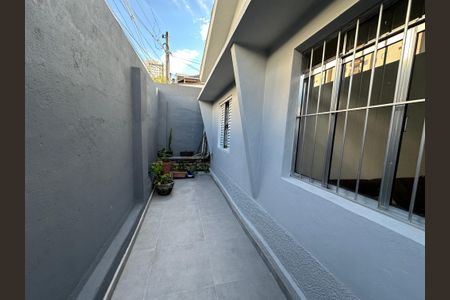 Casa à venda com 125m², 2 quartos e 2 vagas Casa à venda com 125m², 2 quartos e 2 vagasQuintal