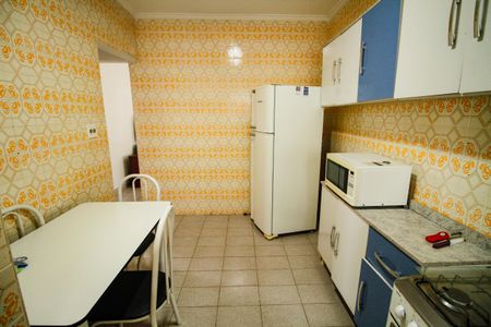 Apartamento para alugar com 70m², 2 quartos e 1 vaga