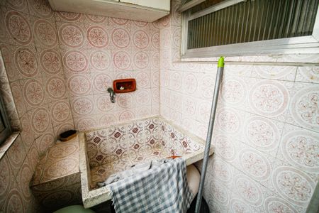 Apartamento para alugar com 70m², 2 quartos e 1 vaga