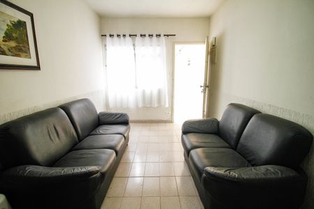 Apartamento para alugar com 2 quartos, 70m² em Cidade Ocian, Praia Grande