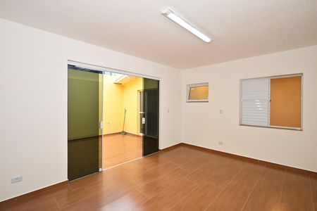 Casa para alugar com 118m², 2 quartos e 2 vagasÁrea de Serviço 