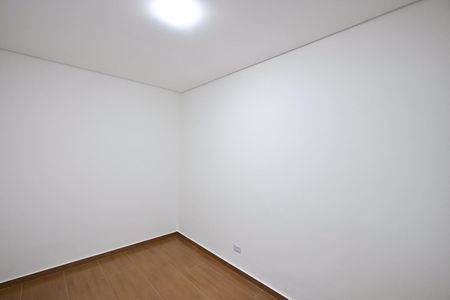 Casa para alugar com 118m², 2 quartos e 2 vagasQuarto 2