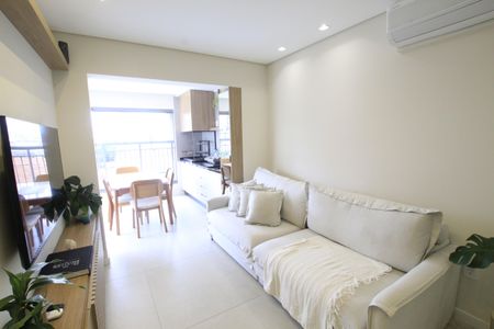 Apartamento à venda com 60m², 2 quartos e 1 vagaSala