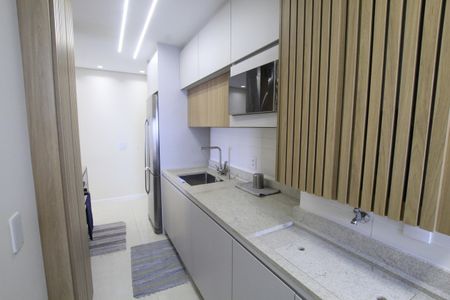 Apartamento à venda com 60m², 2 quartos e 1 vagaCozinha e Área de Serviço