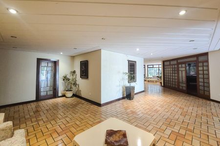 Apartamento para alugar com 155m², 3 quartos e 3 vagasÁrea comum - hall