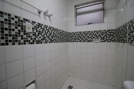 Apartamento para alugar com 50m², 2 quartos e 1 vagaBanheiro
