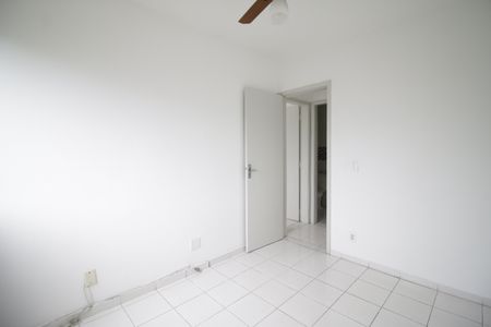 Quarto 1 de apartamento para alugar com 2 quartos, 50m² em Freguesia (jacarepaguá), Rio de Janeiro