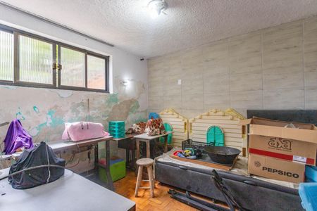 Casa para alugar com 700m², 3 quartos e 12 vagas Casa para alugar com 700m², 3 quartos e 12 vagasQuarto adicional