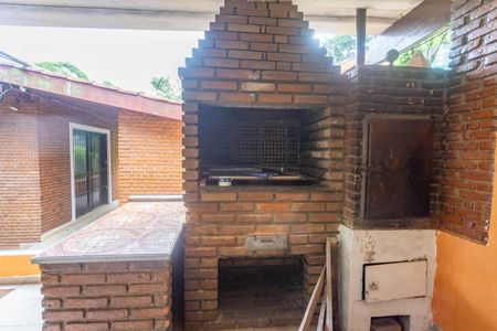 Casa para alugar com 700m², 3 quartos e 12 vagas Casa para alugar com 700m², 3 quartos e 12 vagasÁrea de lazer - churrasqueira