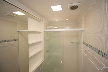 Apartamento para alugar com 45m², 2 quartos e 1 vagaBanheiro Social