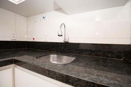 Apartamento para alugar com 45m², 2 quartos e 1 vagaCozinha e Área de Serviço