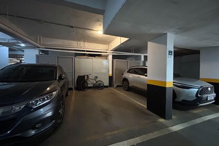 Apartamento para alugar com 99m², 3 quartos e 1 vaga Apartamento para alugar com 99m², 3 quartos e 1 vagaGaragem