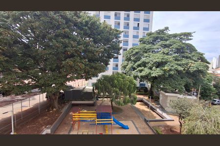 Apartamento à venda com 75m², 3 quartos e sem vagaVista da janela do quarto 1