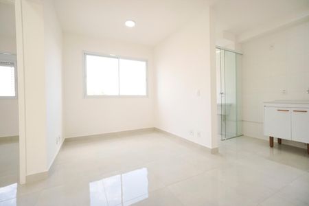 Sala de apartamento para alugar com 2 quartos, 41m² em Chácara Califórnia, São Paulo