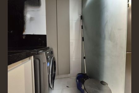 Apartamento à venda com 60m², 2 quartos e 2 vagasÁrea de Serviço