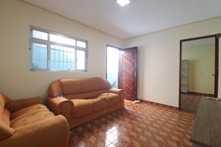 Sala de casa para alugar com 5 quartos, 139m² em Jardim Irene, Santo André