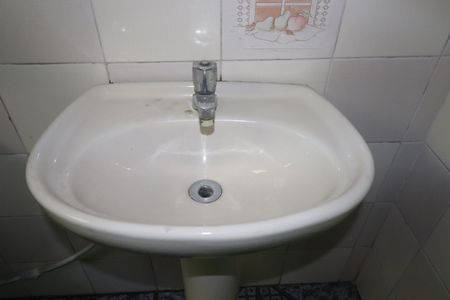 Casa para alugar com 139m², 5 quartos e 2 vagasBanheiro 2