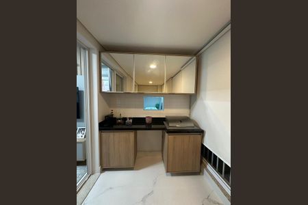 Apartamento à venda com 72m², 2 quartos e 2 vagasVaranda