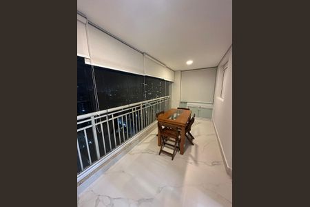 Apartamento à venda com 72m², 2 quartos e 2 vagasVaranda