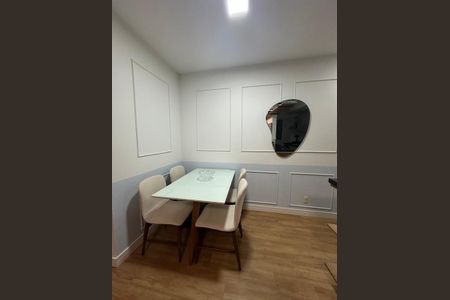Apartamento à venda com 72m², 2 quartos e 2 vagasSala