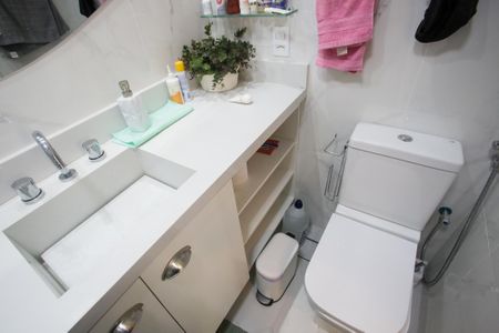 Apartamento à venda com 75m², 3 quartos e 1 vagaBanheiro da Suíte