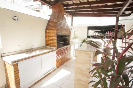 Apartamento à venda com 75m², 3 quartos e 1 vagaÁrea comum - Churrasqueira