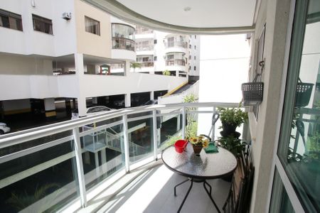 Apartamento à venda com 75m², 3 quartos e 1 vagaVaranda da Sala