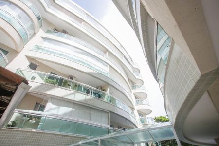 Apartamento à venda com 75m², 3 quartos e 1 vagafachada do bloco