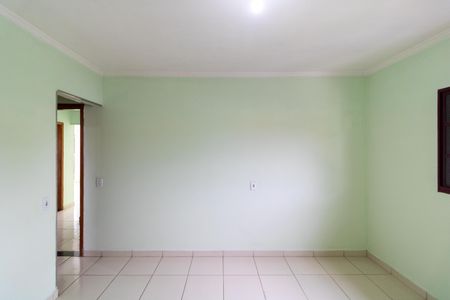 Casa para alugar com 120m², 3 quartos e 1 vaga Casa para alugar com 120m², 3 quartos e 1 vagaSuíte
