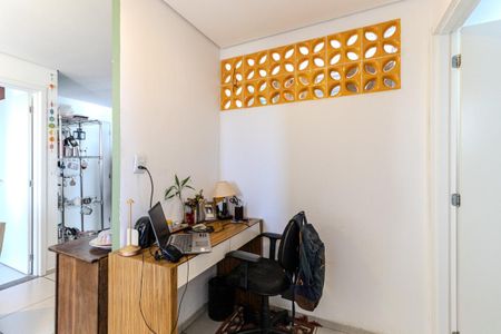 Corredor de apartamento à venda com 2 quartos, 48m² em Santa Ifigênia, São Paulo