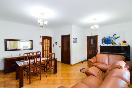Sala de casa à venda com 3 quartos, 250m² em Vila Tijuco, Guarulhos