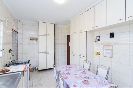 Casa à venda com 250m², 3 quartos e 3 vagasCozinha