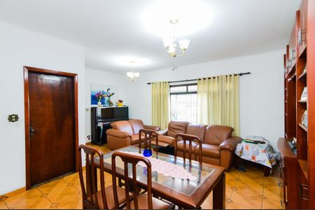 Sala de casa à venda com 3 quartos, 250m² em Vila Tijuco, Guarulhos