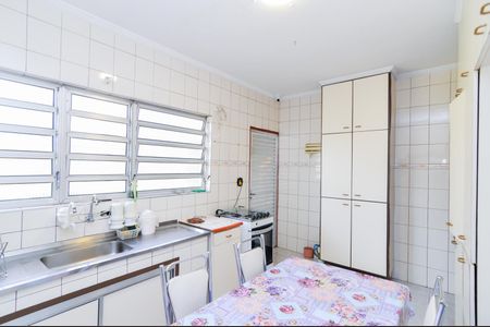 Casa à venda com 250m², 3 quartos e 3 vagasCozinha