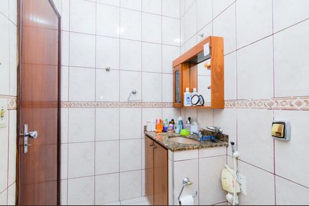 Casa à venda com 250m², 3 quartos e 3 vagasBanheiro da Suíte