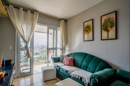 Sala de apartamento para alugar com 2 quartos, 64m² em Jardim Ipanema, Santo André