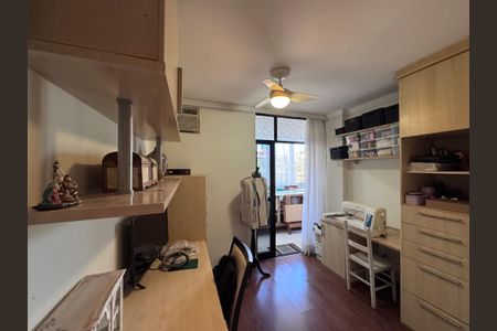 Apartamento à venda com 112m², 2 quartos e 2 vagas Apartamento à venda com 112m², 2 quartos e 2 vagasQuarto 2