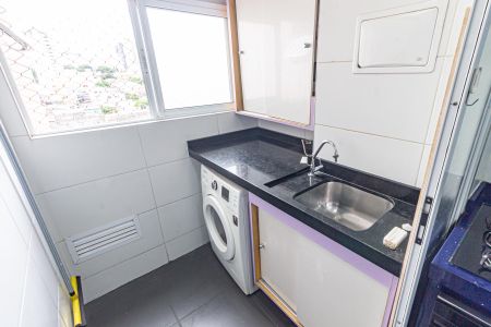 Apartamento para alugar com 60m², 2 quartos e 1 vagaÁrea de Serviço