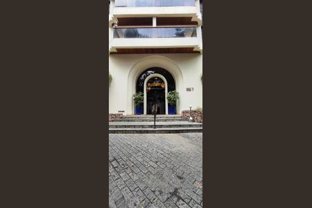 Apartamento para alugar com 60m², 2 quartos e 2 vagasFachada