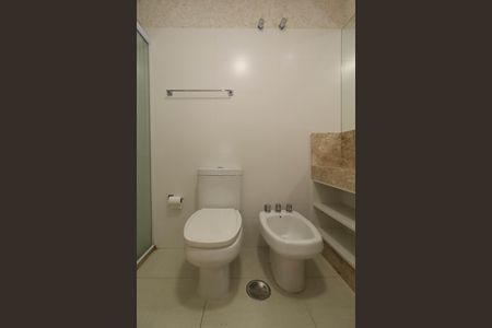 Apartamento para alugar com 60m², 2 quartos e 2 vagasBanheiro