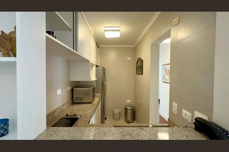 Apartamento para alugar com 60m², 2 quartos e 2 vagas Apartamento para alugar com 60m², 2 quartos e 2 vagasCozinha
