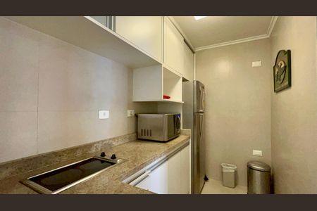 Apartamento para alugar com 60m², 2 quartos e 2 vagas Apartamento para alugar com 60m², 2 quartos e 2 vagasCozinha