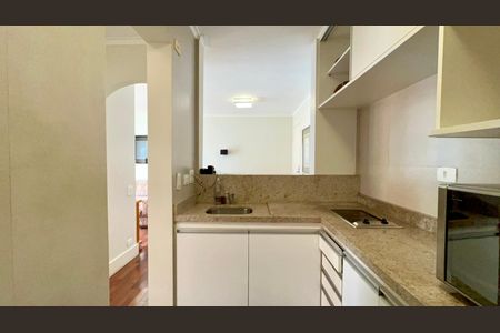 Apartamento para alugar com 60m², 2 quartos e 2 vagas Apartamento para alugar com 60m², 2 quartos e 2 vagasCozinha