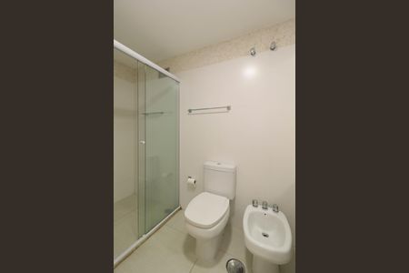 Apartamento para alugar com 60m², 2 quartos e 2 vagasBanheiro