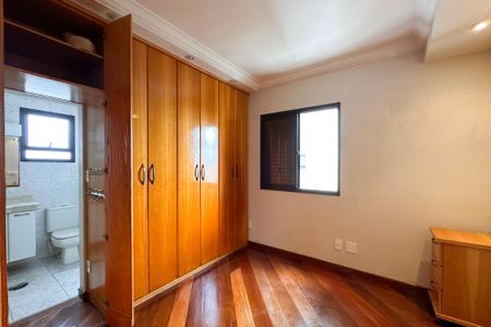 Apartamento para alugar com 106m², 3 quartos e 2 vagasSuíte 